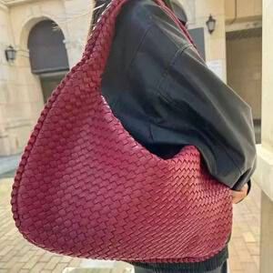 Woven purse underarm tote wine burgundy red shoulder bag vegan leather hobo
